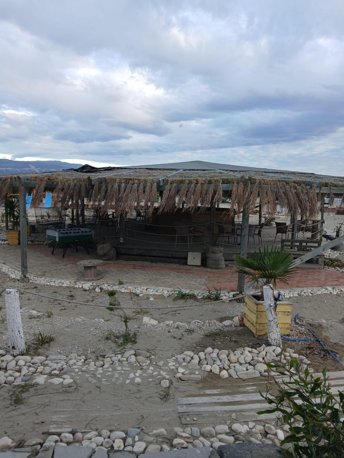 Zulu Beach Bungalow 2 Vlore Luaran gambar